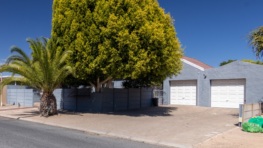 3 Bedroom Property for Sale in Port Owen Western Cape